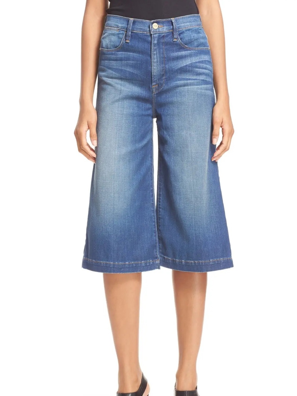 Frame Le Gaucho Crop Jeans In Lorna